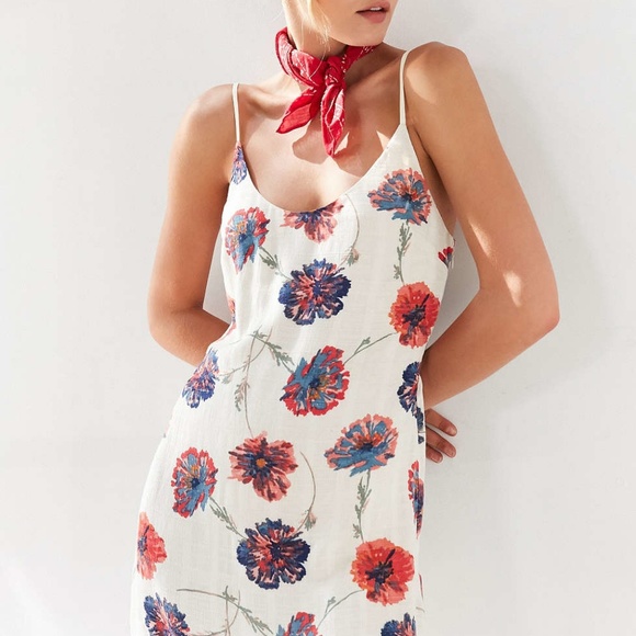 Kimchi Blue Dresses & Skirts - KIMCHI BLUE Cambridge Floral Dobby Slip Dress